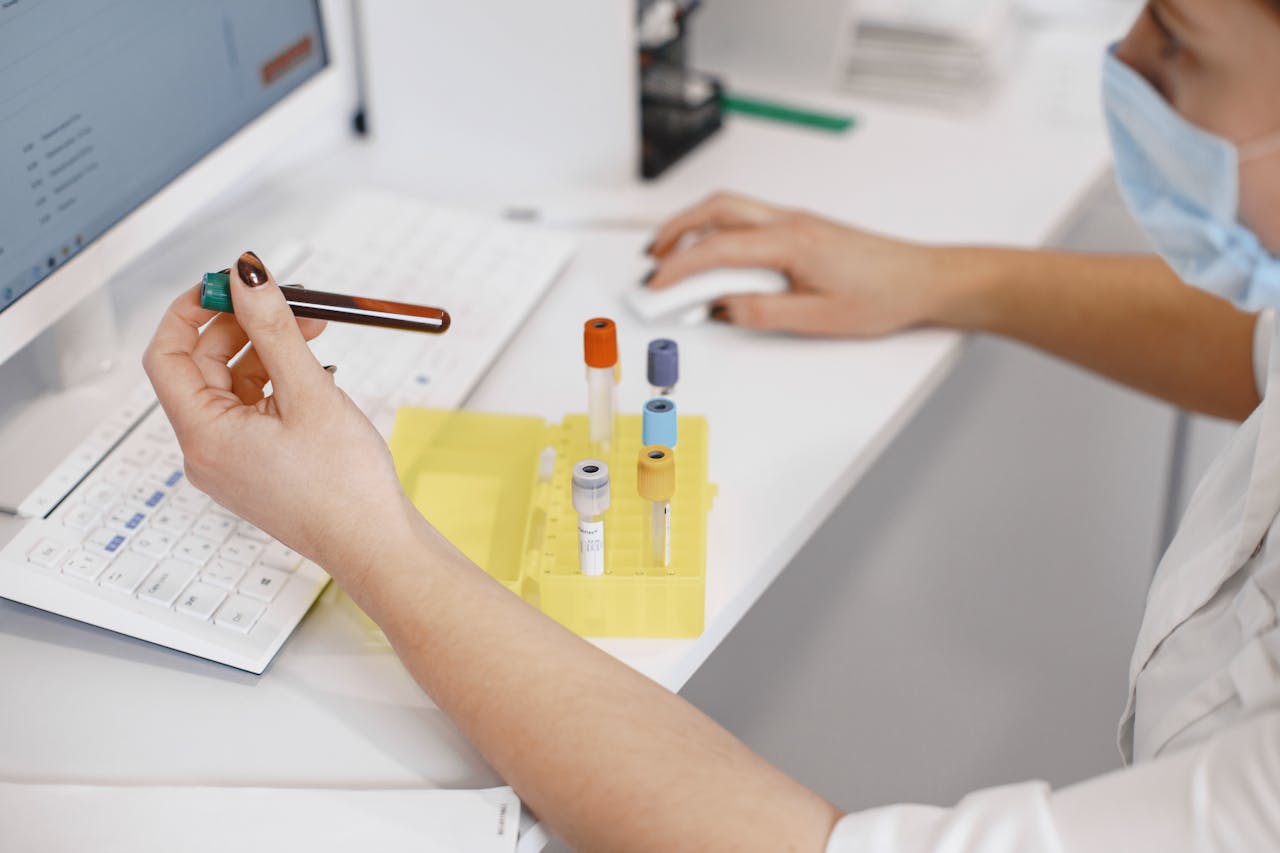 practiz - website, mobile app, SEO, content writing and publishing for diagnostic labs and pathology labs